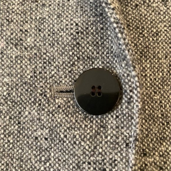 Coveted 00 Theory Staple blazer gray speckle wool, practically new, never worn - Picture 3 of 16